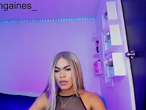 Girls: try live performances with matured performers, from dancing to quirks, in a variety of beautiful sex cams.