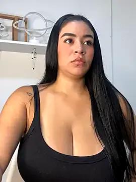 kristynmassey from StripChat is Freechat