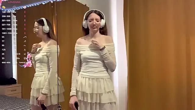 Girls: try live performances with matured performers, from dancing to quirks, in a variety of beautiful sex cams.