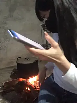 Kylie_beem from StripChat is Freechat