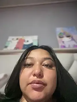 Kym_Owens from StripChat is Freechat