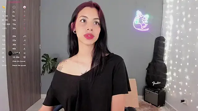 Girls: try live performances with matured performers, from dancing to quirks, in a variety of beautiful sex cams.