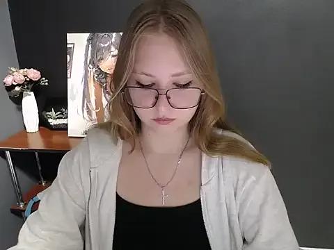 lady_minx from StripChat is Freechat