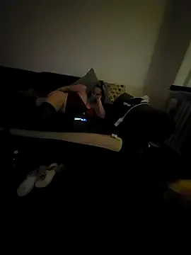 ladylou23 from StripChat is Freechat