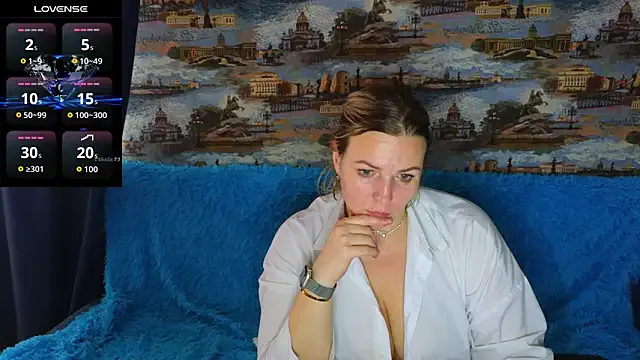 LadyLucky_ from StripChat is Freechat