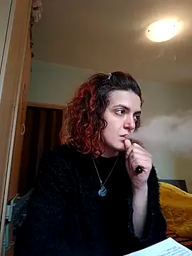 LadyMinnie from StripChat is Freechat