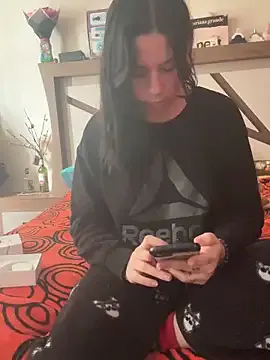 LaGueraDelMar from StripChat