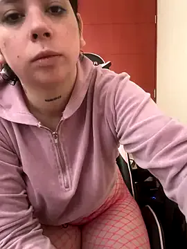 LaGueraDelMar from StripChat