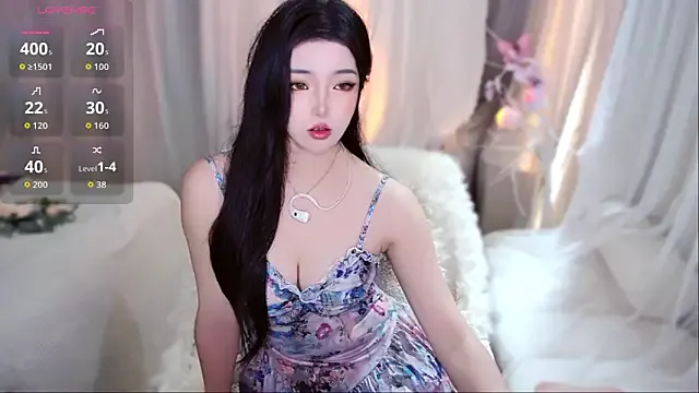 Lala-Baobei from StripChat is Freechat