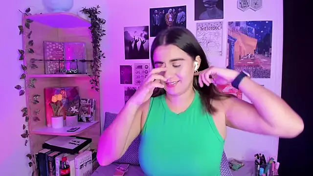 Lana_Herondale from StripChat