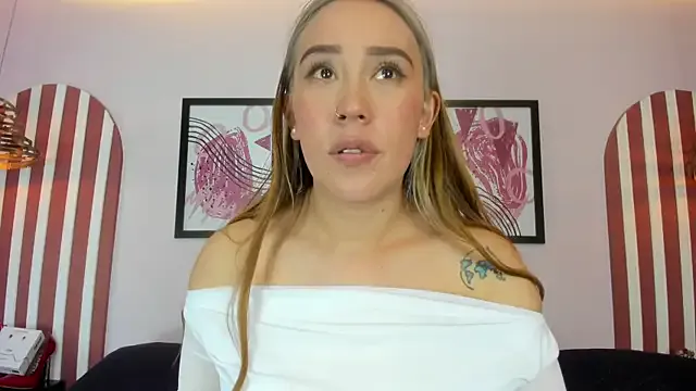 Girls: try live performances with matured performers, from dancing to quirks, in a variety of beautiful sex cams.