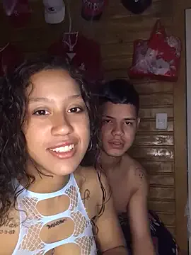 LaPerversaYElBlanquito from StripChat is Freechat