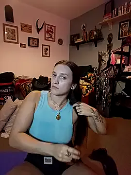 laradoom from StripChat is Freechat