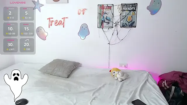 Laramucci from StripChat