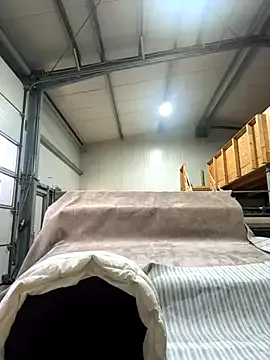 Lars-Lola from StripChat is Freechat