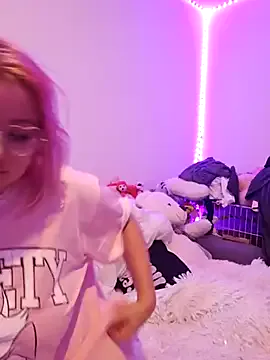 Girls: try live performances with matured performers, from dancing to quirks, in a variety of beautiful sex cams.