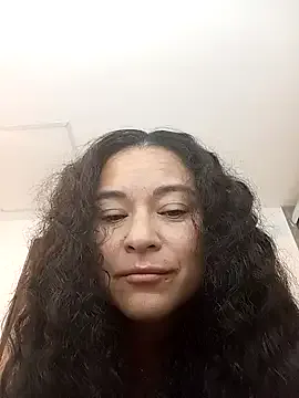 latinahotfire from StripChat is Freechat