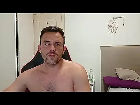 latinblueboy from StripChat is Freechat