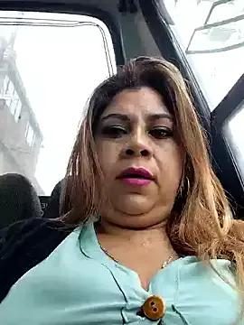 Laura-Hernandez from StripChat is Freechat