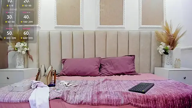Girls: try live performances with matured performers, from dancing to quirks, in a variety of beautiful sex cams.