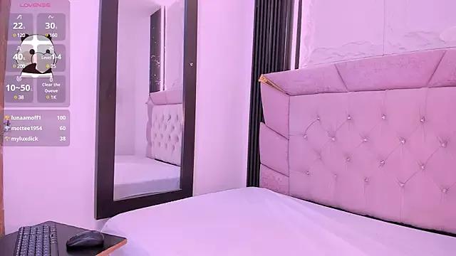 Girls: try live performances with matured performers, from dancing to quirks, in a variety of beautiful sex cams.