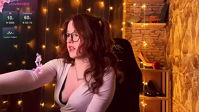 LaurenRossss from StripChat