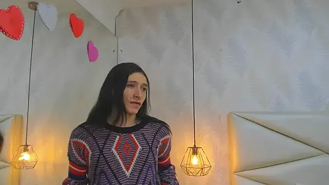 Girls: try live performances with matured performers, from dancing to quirks, in a variety of beautiful sex cams.