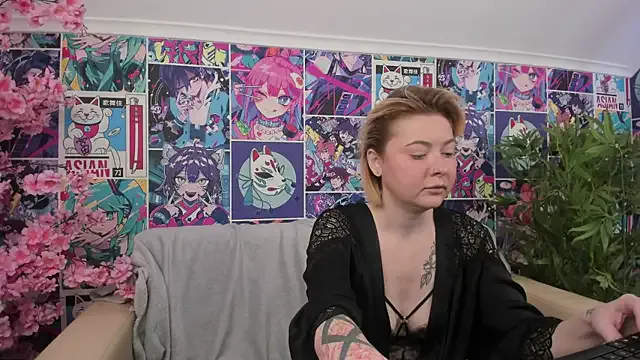 LaylaCookies from StripChat is Freechat