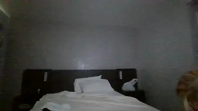 laylastarz from StripChat is Freechat