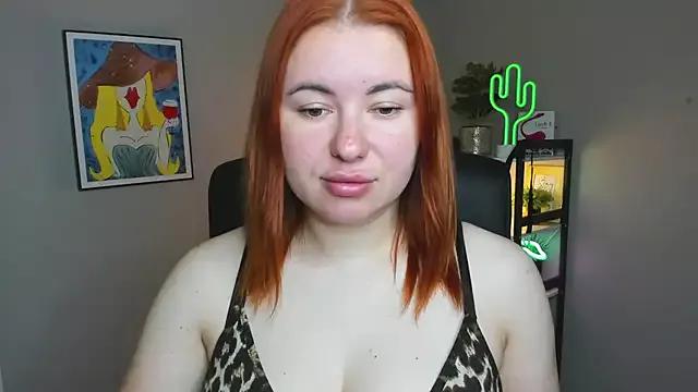 LAYLAxSTAR from StripChat