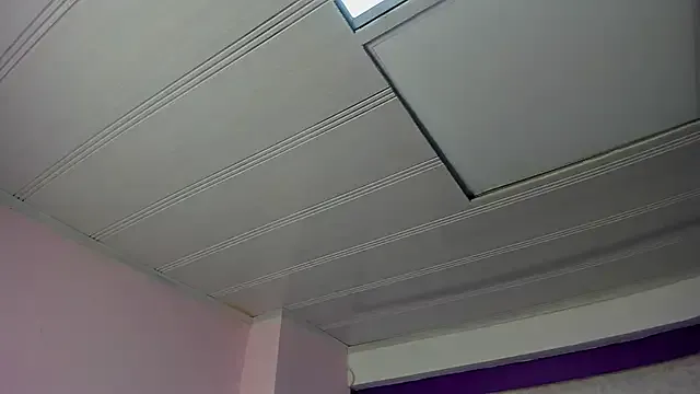 LeaMoreau22 from StripChat is Freechat