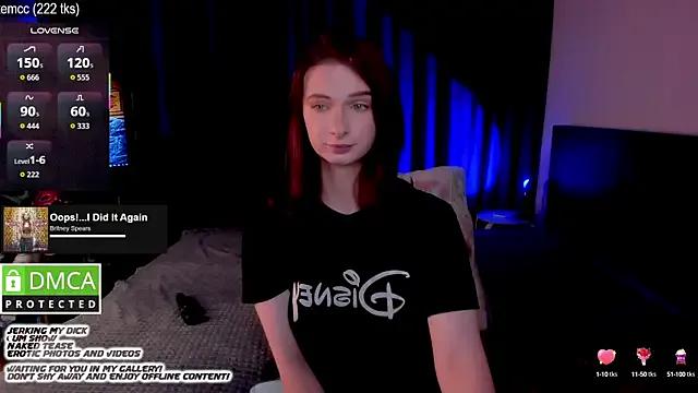 Lee_Loo from StripChat is Freechat