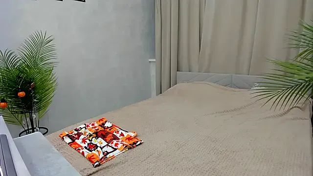 Lesley_Wins from StripChat