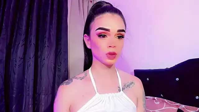 Lesly_xx from StripChat
