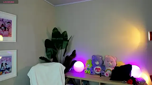 lexirouge__ from StripChat is Freechat