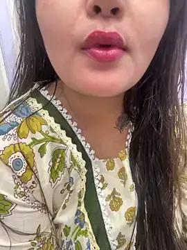 leylafleece from StripChat is Freechat