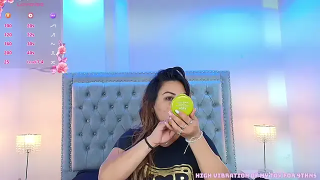 Lia_adamsss from StripChat