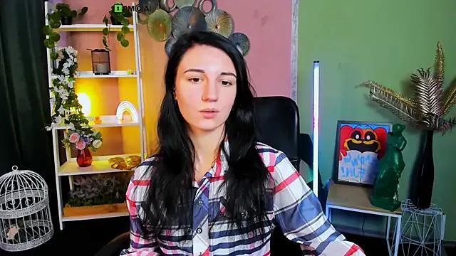lia_sunset from StripChat is Freechat