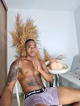 liambolt from StripChat is Freechat
