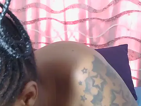 LICKABLETASH98 from StripChat