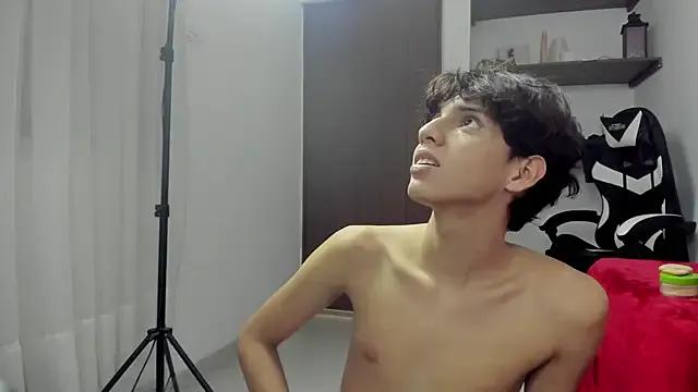 lightboy0 from StripChat is Freechat