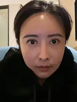 Lilandi0521 from StripChat