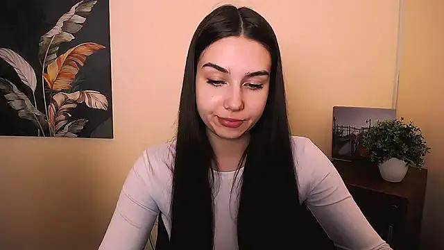 Lili_magic from StripChat is Freechat