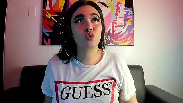 Girls: try live performances with matured performers, from dancing to quirks, in a variety of beautiful sex cams.