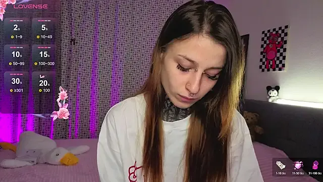 Girls: try live performances with matured performers, from dancing to quirks, in a variety of beautiful sex cams.