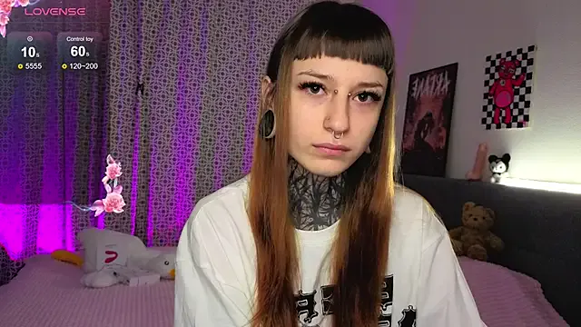 LilithPoison from StripChat is Freechat