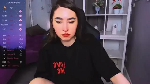 Lily_xBabe from StripChat