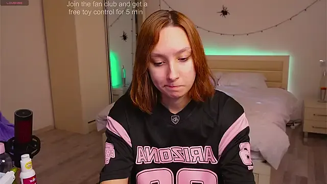 LilyannRosse from StripChat is Freechat