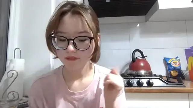LilyTaylors from StripChat is Freechat