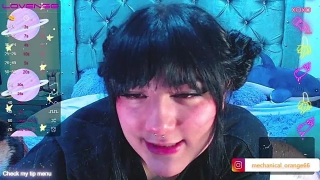 Girls: try live performances with matured performers, from dancing to quirks, in a variety of beautiful sex cams.